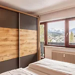Haus Excelsior 21 דירה *